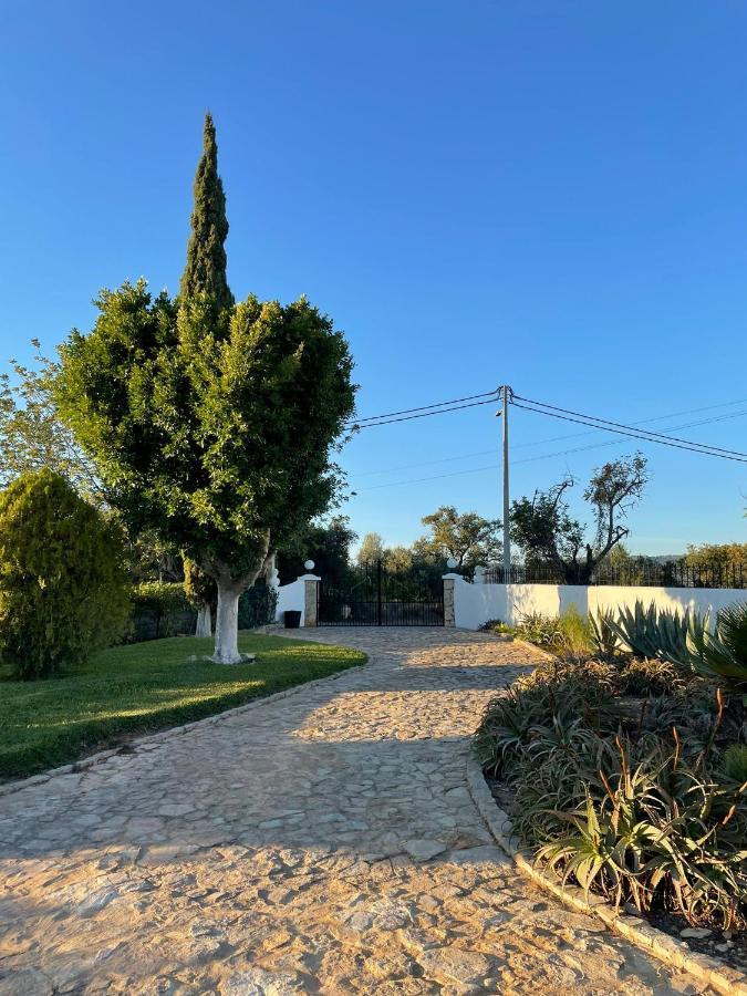 Casa Esperanca - Carefree Living With Big Private Pool And Great Views Villa Olhão Exterior photo